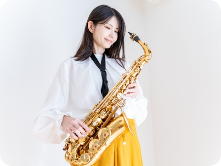 憧れの曲を吹いてみたい！はじめてのサックスコース